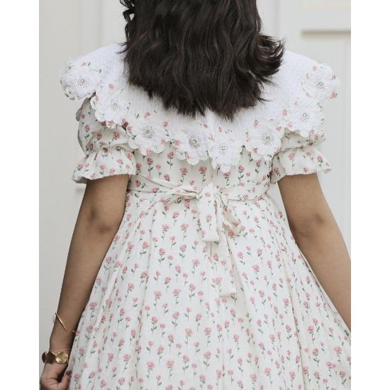 صورة فستان بناتي مورد بطبقات | تصميم زهور الربيع بياقة مرصعة - 1180